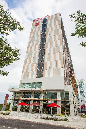 IBIS SAIGON SOUTH