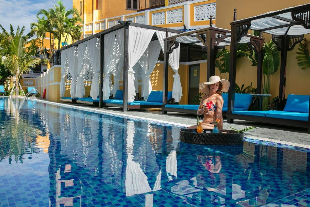 LA CHARM HOI AN HOTEL & SPA фото 2