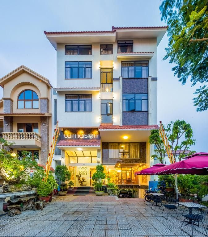 LA MAISON DANANG BEACH HOTEL фото 2