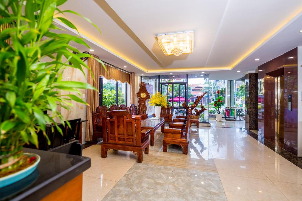 LA MAISON DANANG BEACH HOTEL фото 6