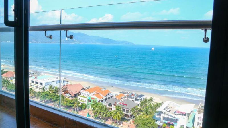LE HOANG BEACH HOTEL DANANG фото 5