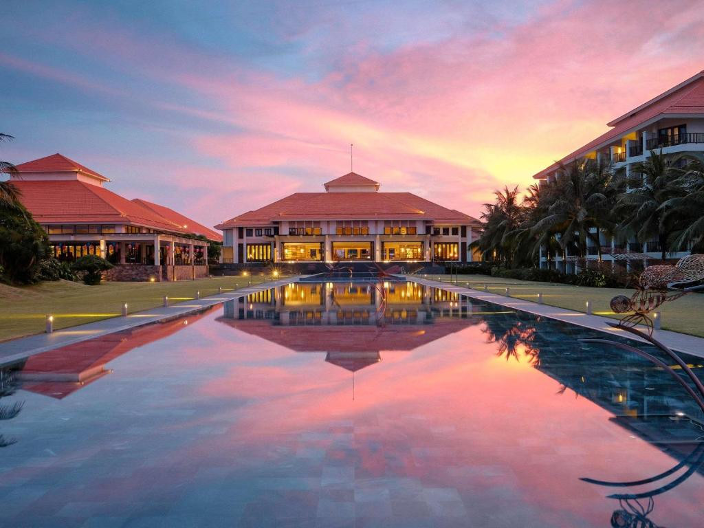 PULLMAN DANANG BEACH RESORT фото 2
