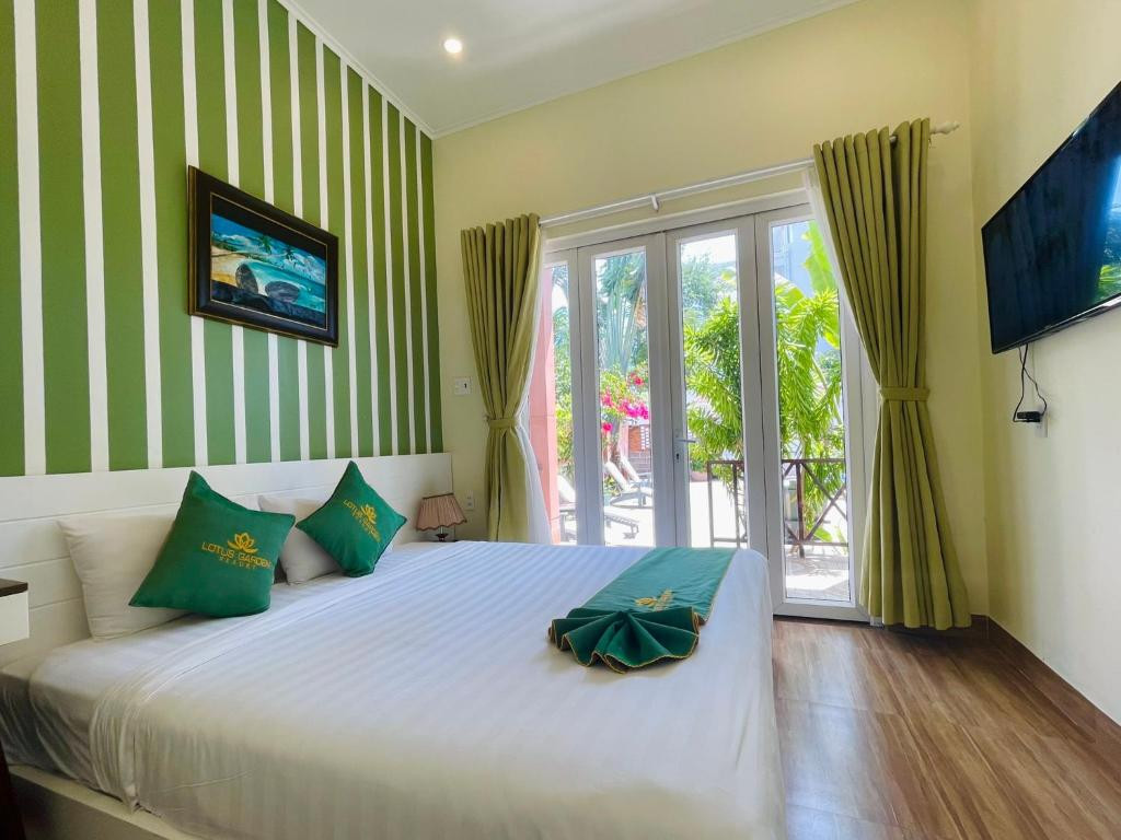 LOTUS GARDEN RESORT фото 3