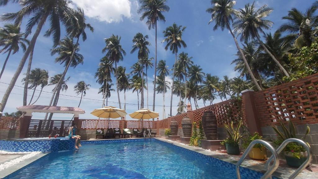 LOTUS GARDEN RESORT фото 4