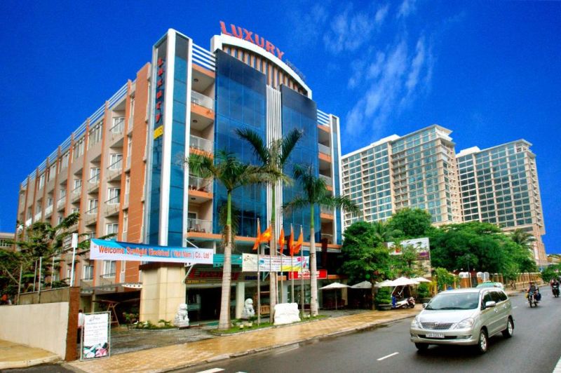 LUXURY NHA TRANG