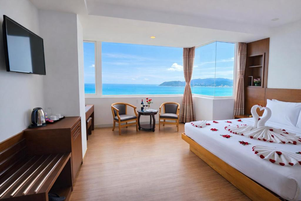 SORIA MAJESTIC BEACHFRONT HOTEL (EX. MAJESTIC STAR)  фото 3
