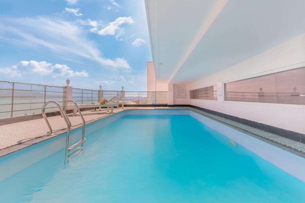 SORIA MAJESTIC BEACHFRONT HOTEL (EX. MAJESTIC STAR)  фото 4