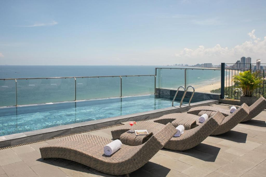 MANGATA BEACHFRONT HOTEL DANANG фото 3
