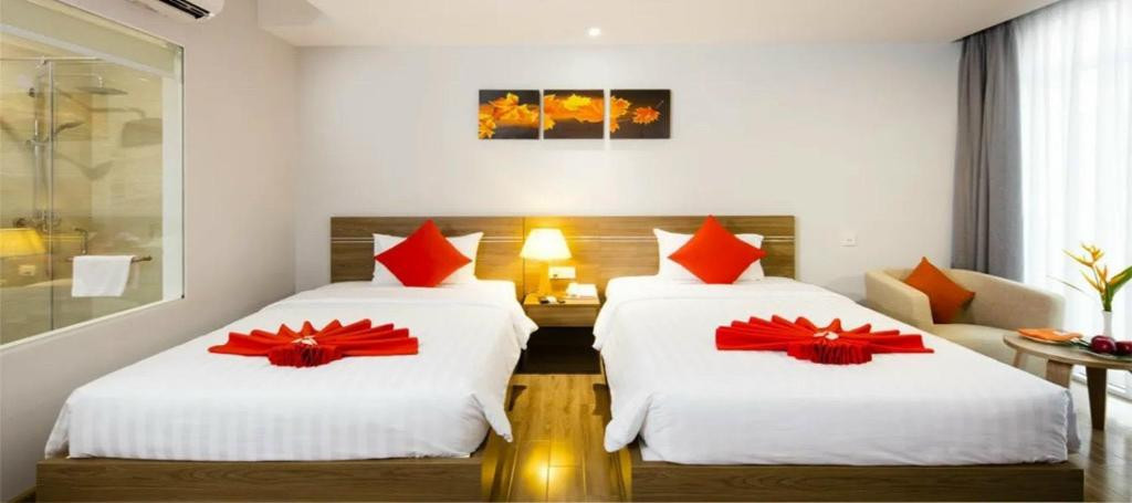 MAPLE LEAF HOTEL & APARTMENT фото 4