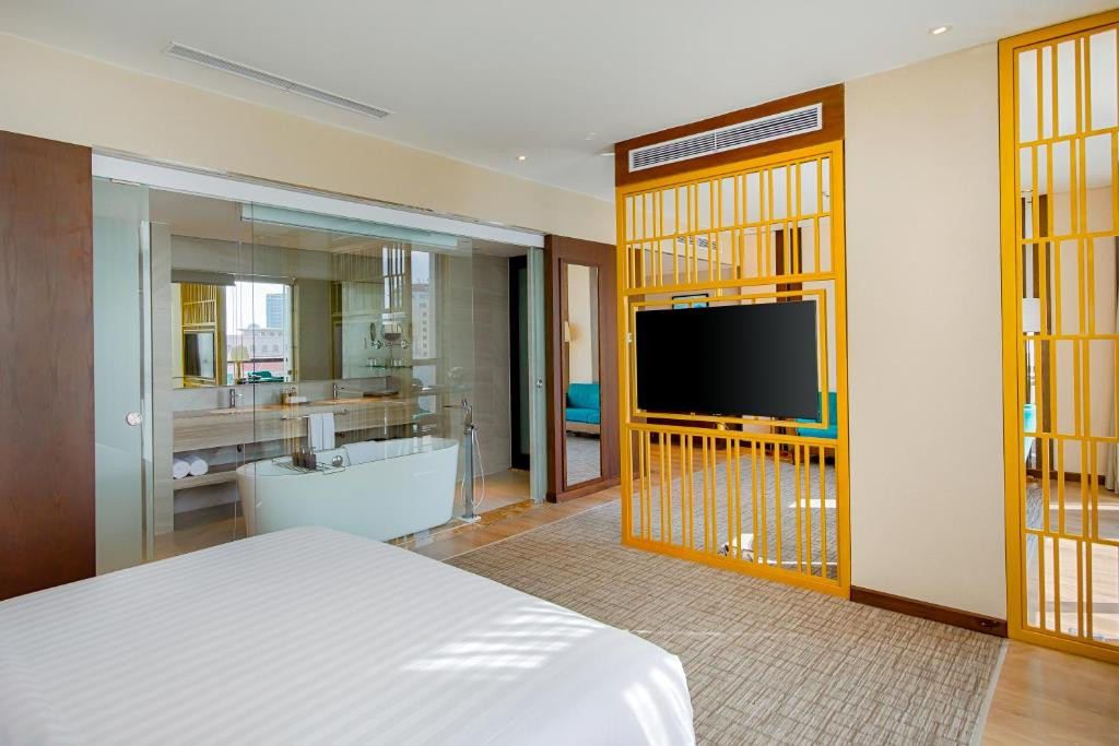 NEW ORIENT HOTEL DANANG фото 4