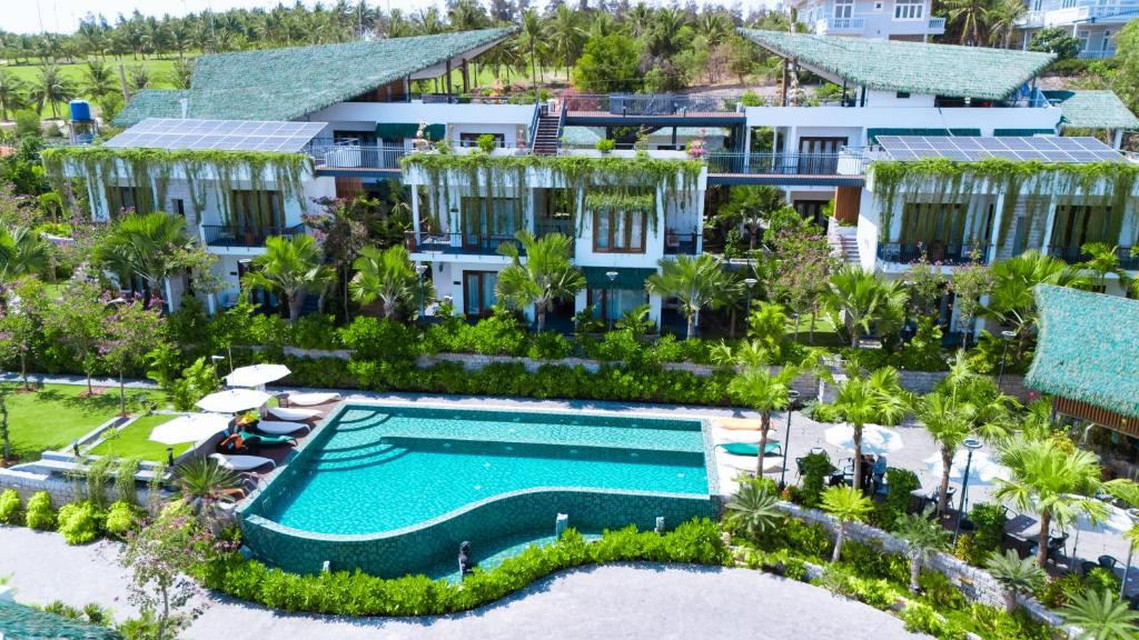 PANDORA SAND HILL MUI NE RESORT