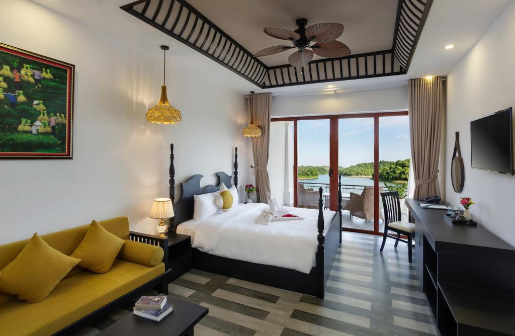 PHONG NHA LAKE HOUSE RESORT фото 2