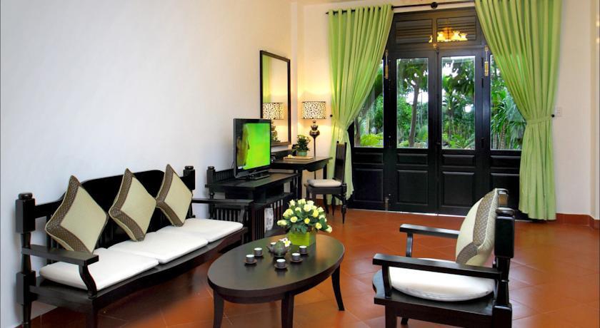PHU THINH BOUTIQUE фото 6