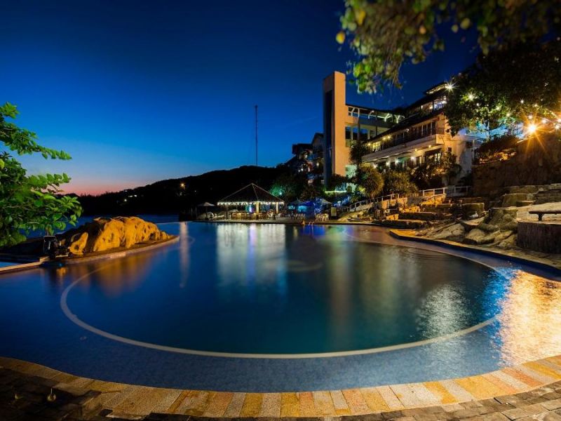 ROCK WATER BAY RESORT фото 2