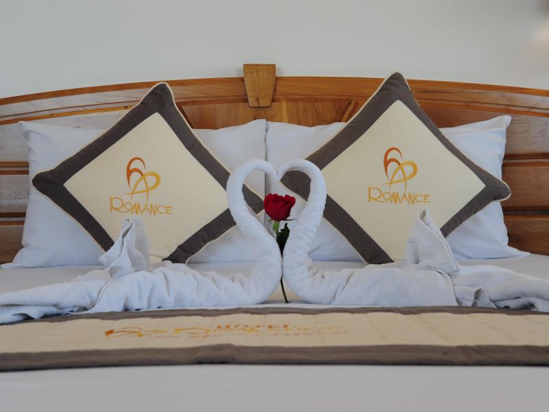 ROMANCE фото 2