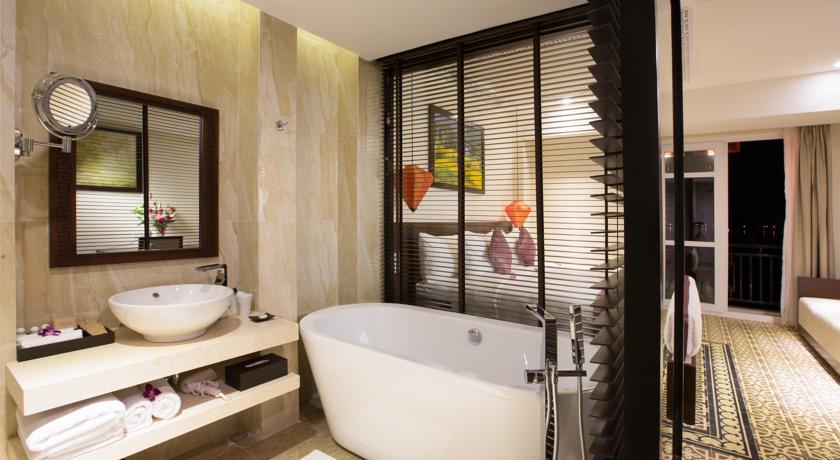 ROYAL RIVERSIDE  фото 6