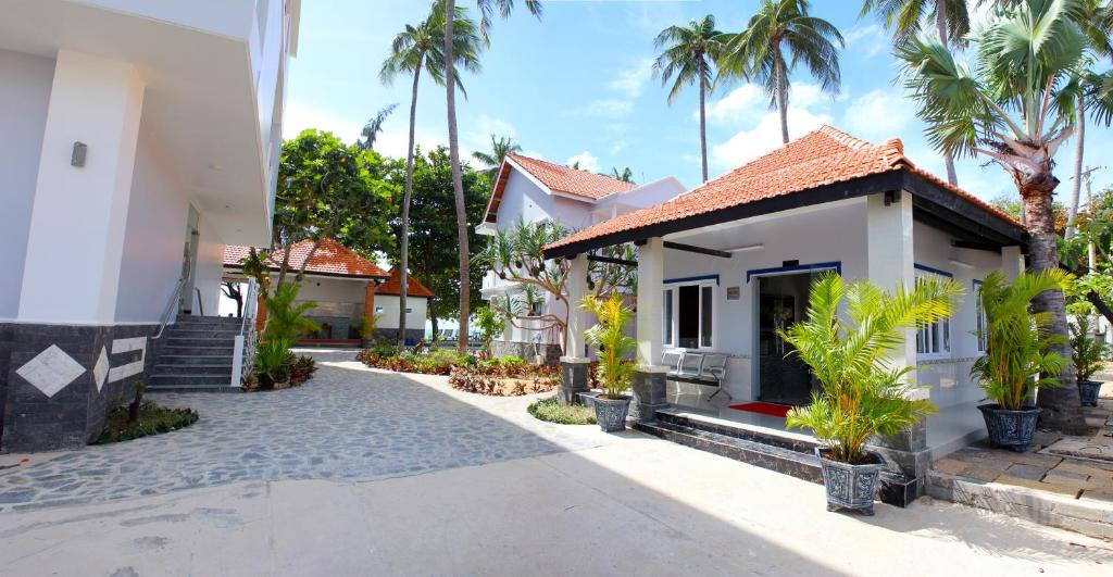 SAND BEACH RESORT фото 7