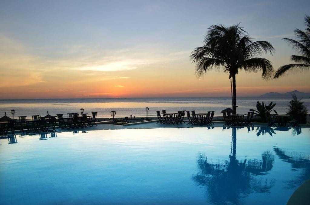 SANDY BEACH NON NUOC RESORT (EX. CENTARA SANDY BEACH RESORT) фото 4