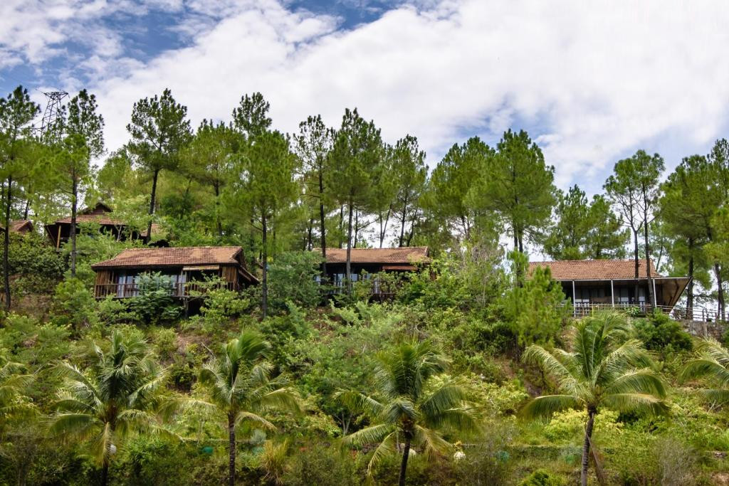 SANKOFA VILLAGE HILL RESORT & SPA HUE фото 3