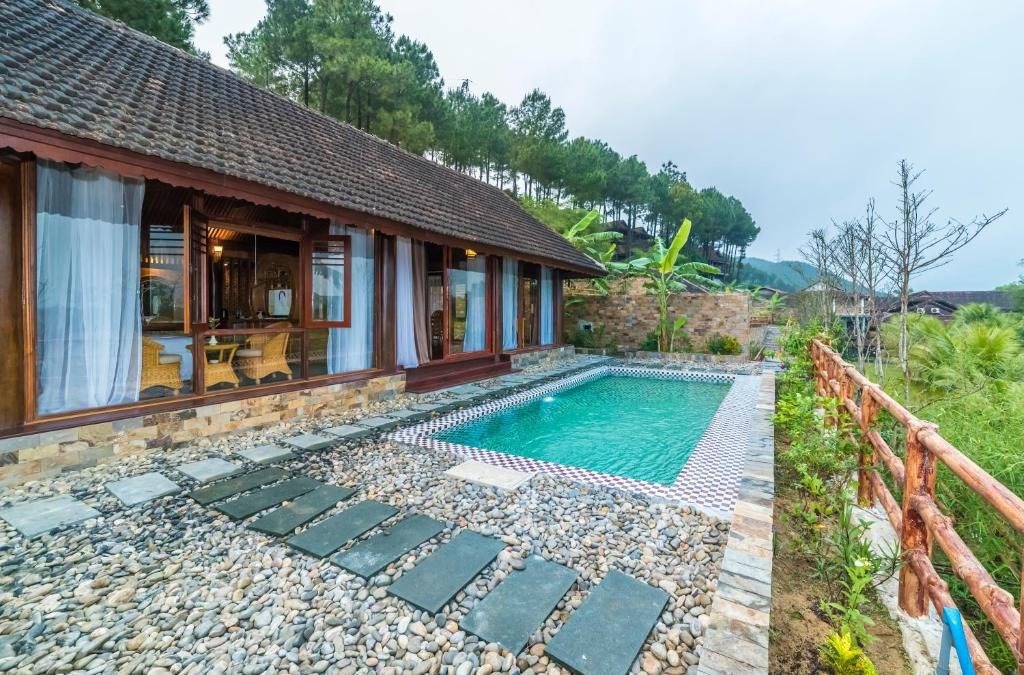 SANKOFA VILLAGE HILL RESORT & SPA HUE