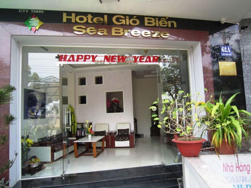 SEA BREEZE HOTEL