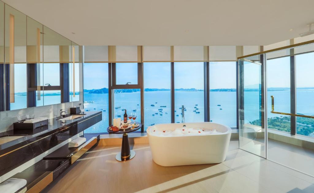 RADISSON BLU HOTEL HALONG (EX. SEA STARS) фото 7