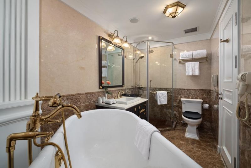 SILK PATH BOUTIQUE фото 6