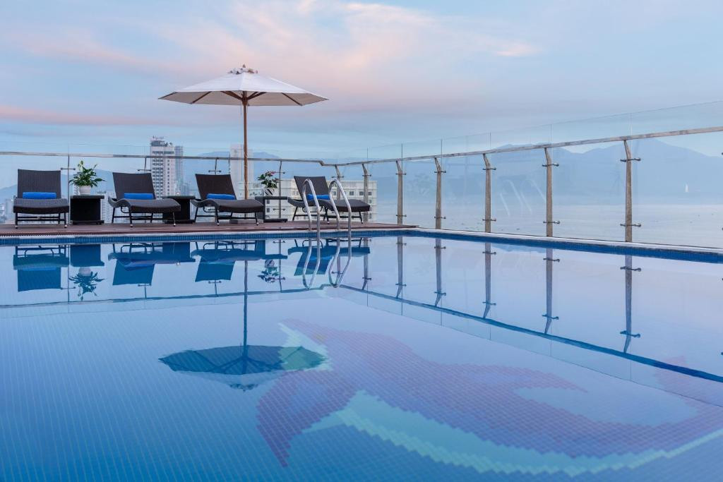 SUNNY OCEAN HOTEL & SPA фото 2