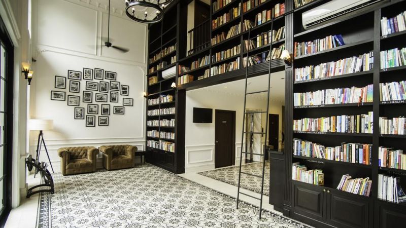 THE ALCOVE LIBRARY фото 2