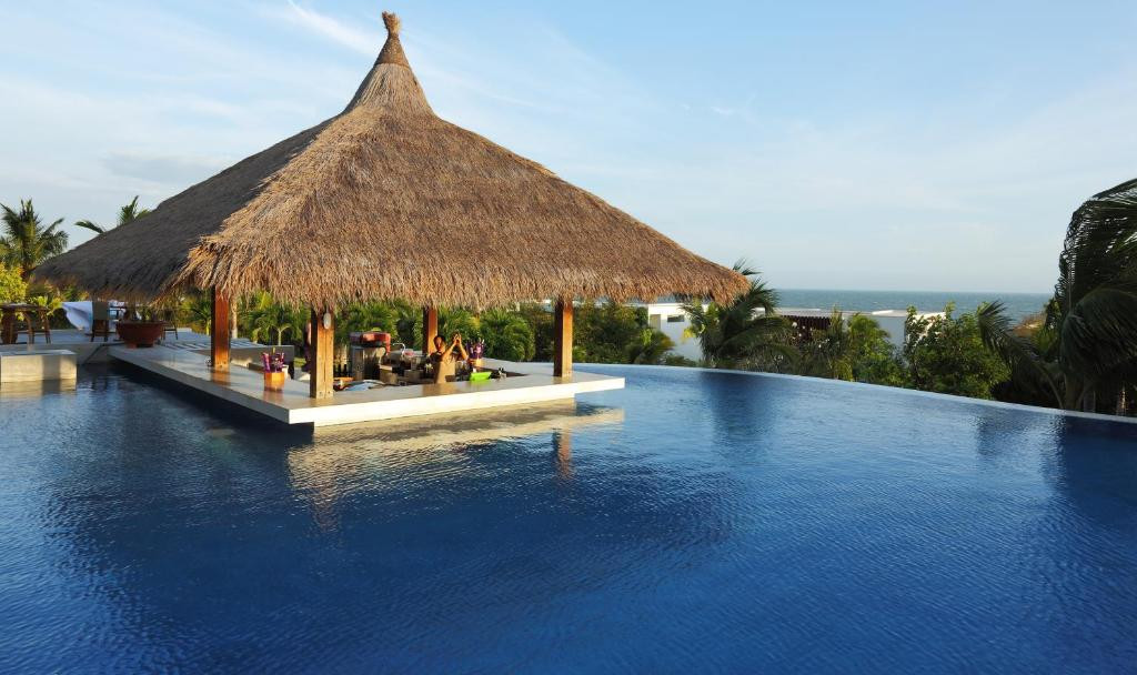 THE CLIFF RESORT & RESIDENCE фото 6