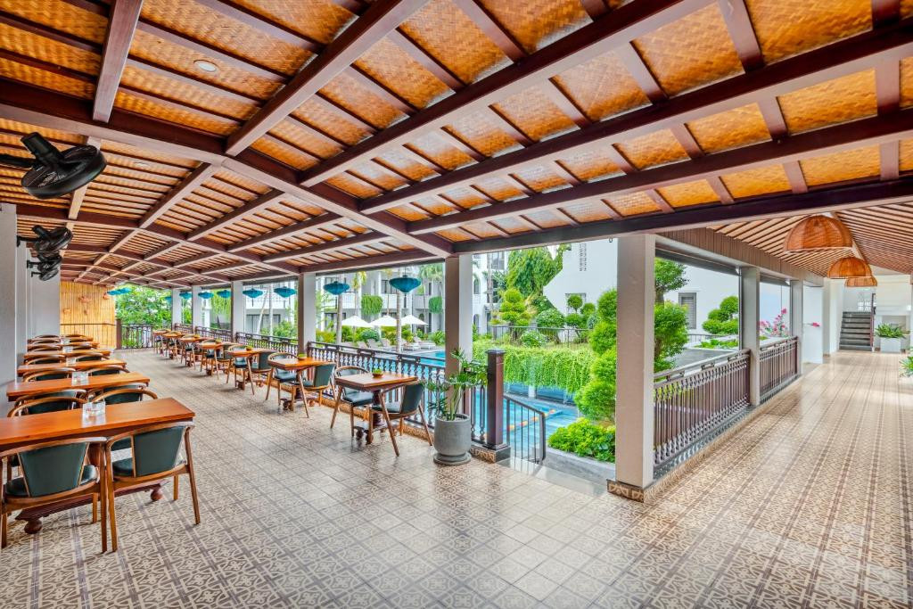THE SAGA HOTEL HOI AN фото 3