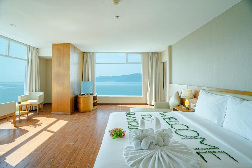 GLAMOUR (EX. TRI GIAO HOTEL)