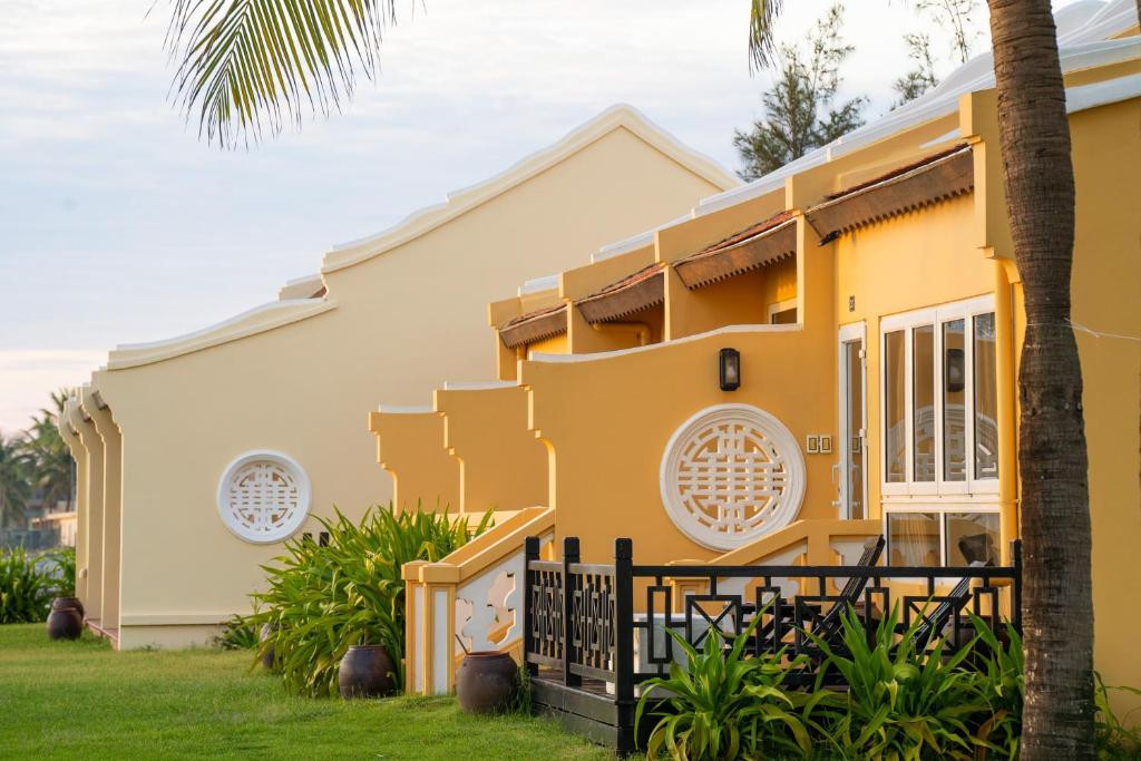 VICTORIA HOI AN BEACH RESORT & SPA фото 2