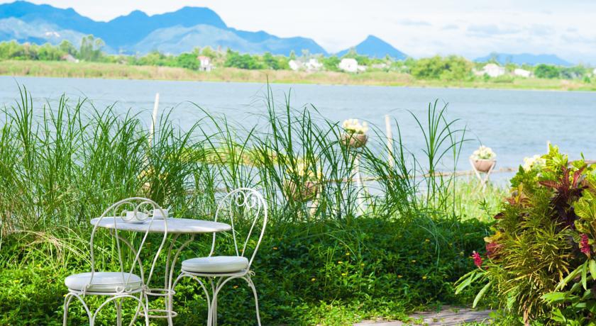 VINH HUNG RIVERSIDE RESORT фото 2