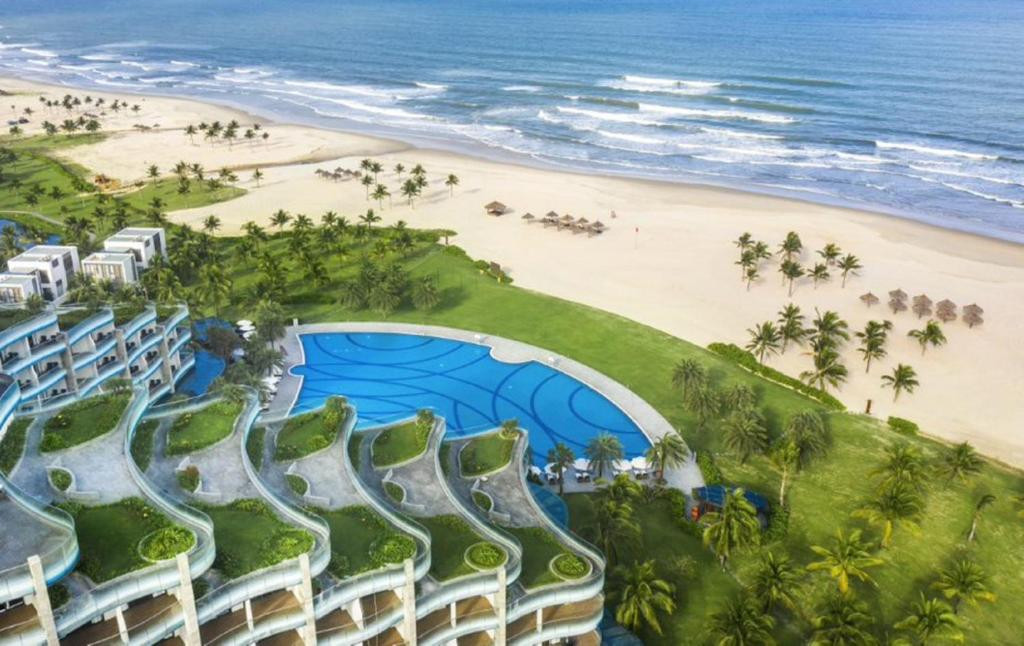VINPEARL RESORT & GOLF NAM HOI AN фото 3