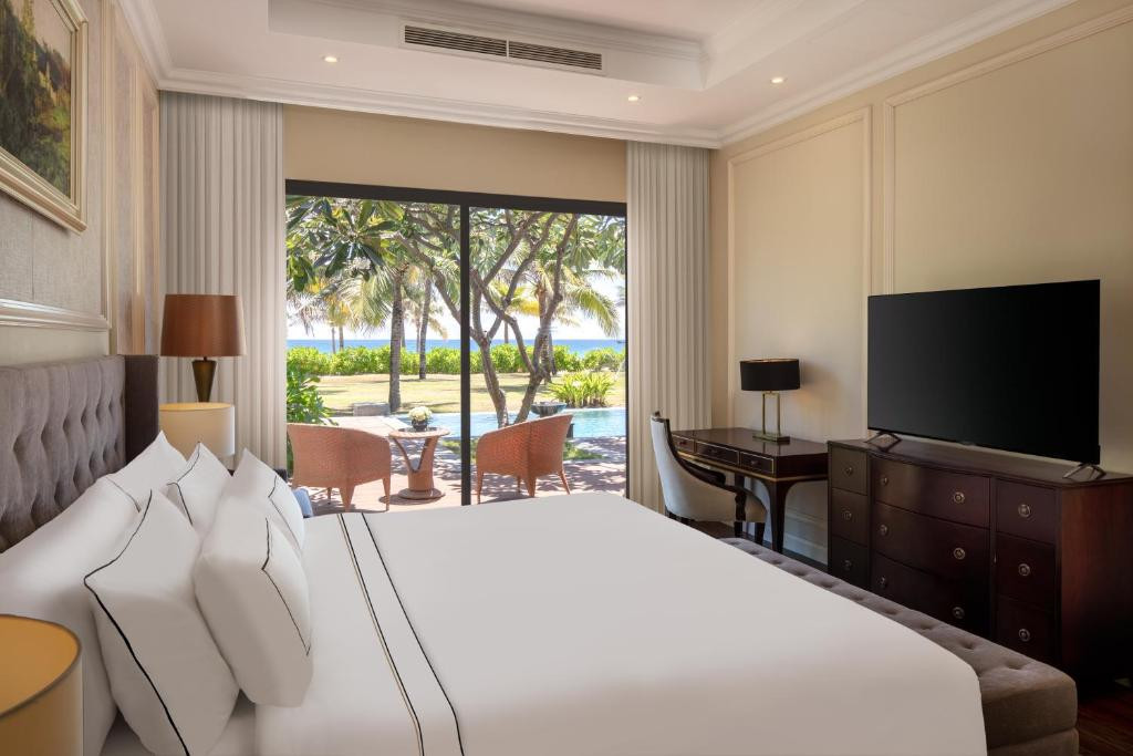 MELIA VINPEARL CAM RANH BEACH RESORT (EX. VINPEARL RESORT & SPA LONG BEACH NHA TRANG) фото 2