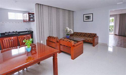 WHITE SWAN APARTMENT фото 4