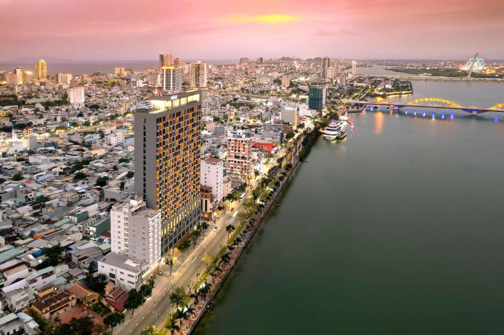 WINK ICON DANANG RIVERSIDE фото 4