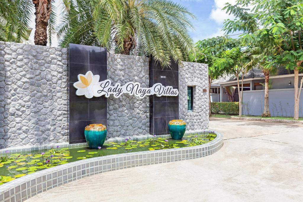 LADY NAYA VILLAS фото 2