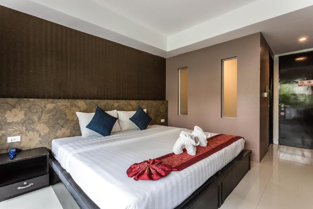 7Q PATONG BEACH HOTEL (EX. 7Q SARIYA RESIDENT) фото 5