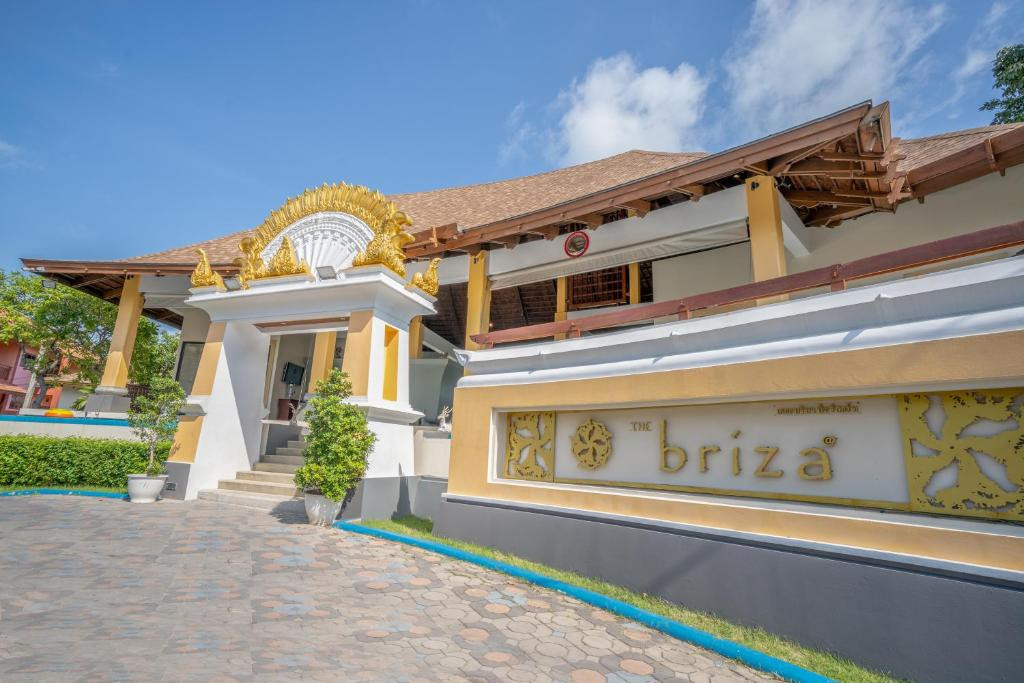 THE BRIZA BEACH RESORT & SPA фото 2