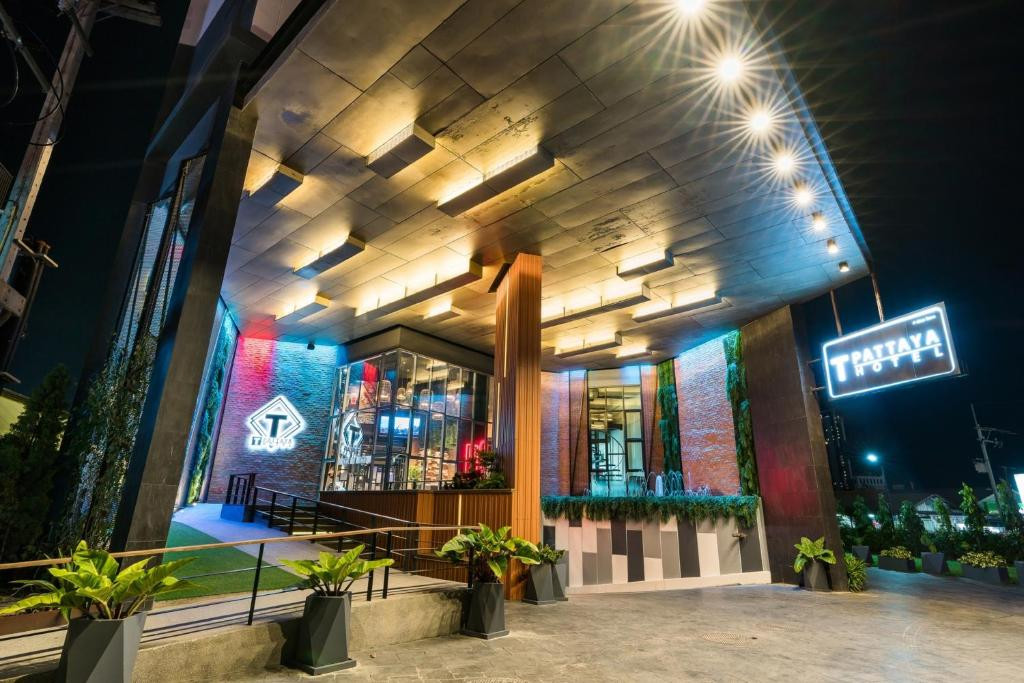 SURESTAY PLUS BY BEST WESTERN T PATTAYA фото 8