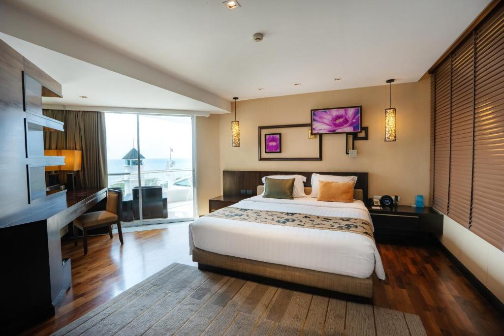 A-ONE PATTAYA BEACH RESORT фото 2
