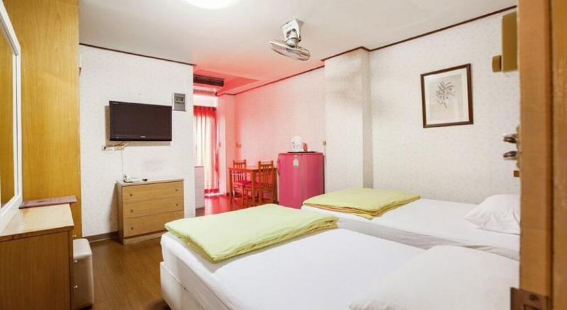 AIYA RESIDENCE & SPORT CLUB BTS BUDGET фото 2