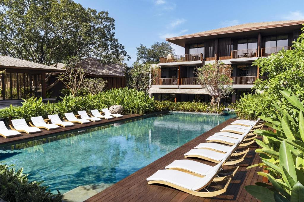 ANDAZ PATTAYA JOMTIEN BEACH