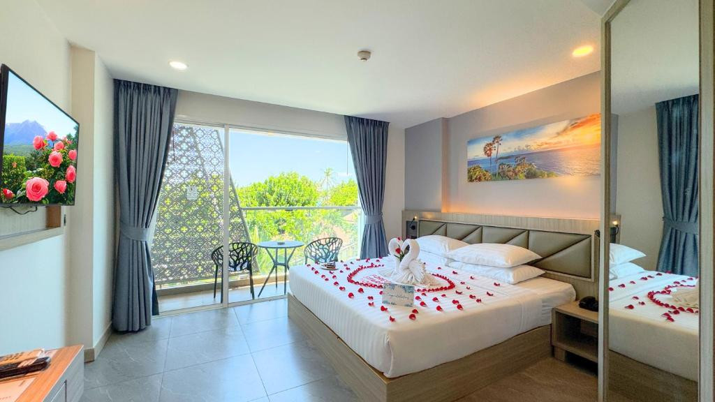 CLARIAN HOTEL BEACH PATONG (EX. ARAYA BEACH RESORT & SPA) фото 3