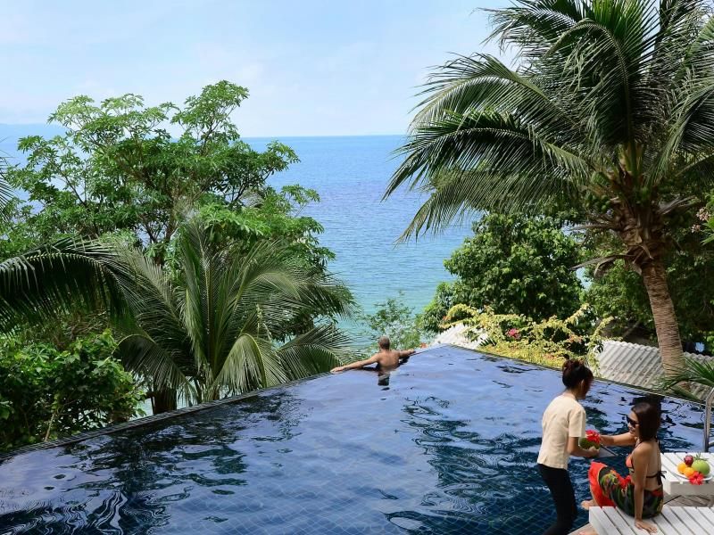 BLUE HILL RESORT