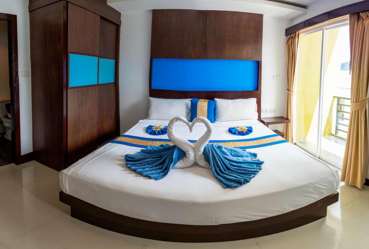 TUANA BLUE SKY RESORT (EX. BLUE SKY PATONG) фото 4