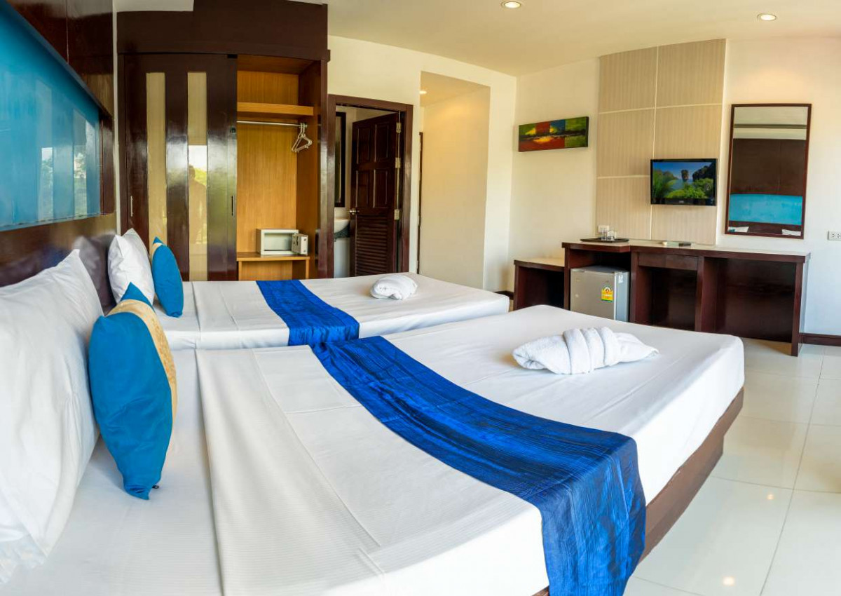 TUANA BLUE SKY RESORT (EX. BLUE SKY PATONG) фото 8