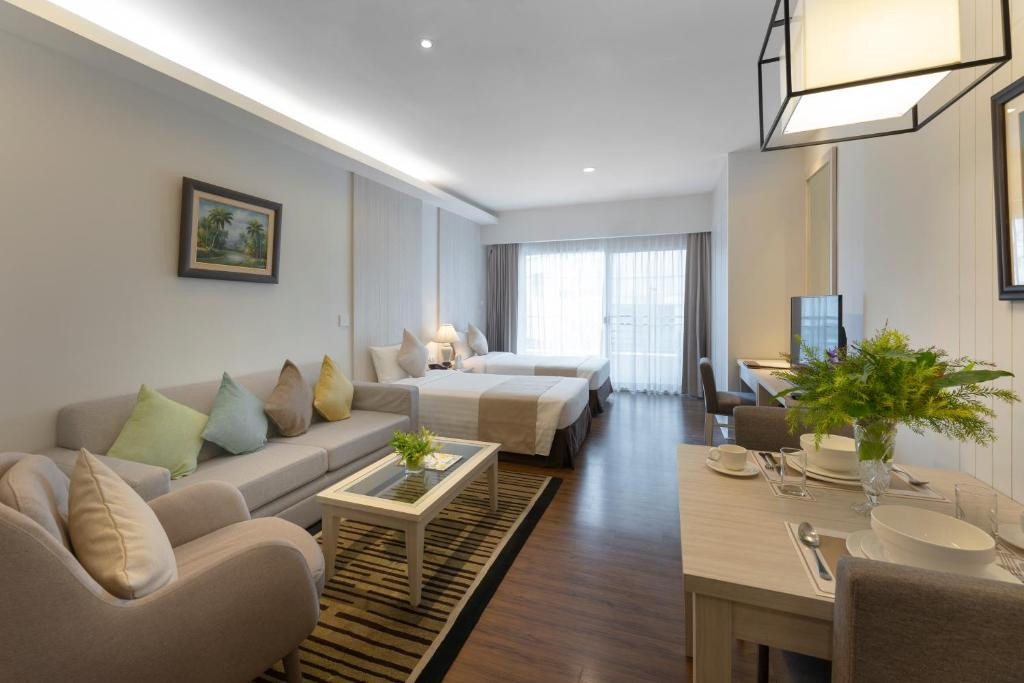 CAPE RACHA HOTEL фото 2